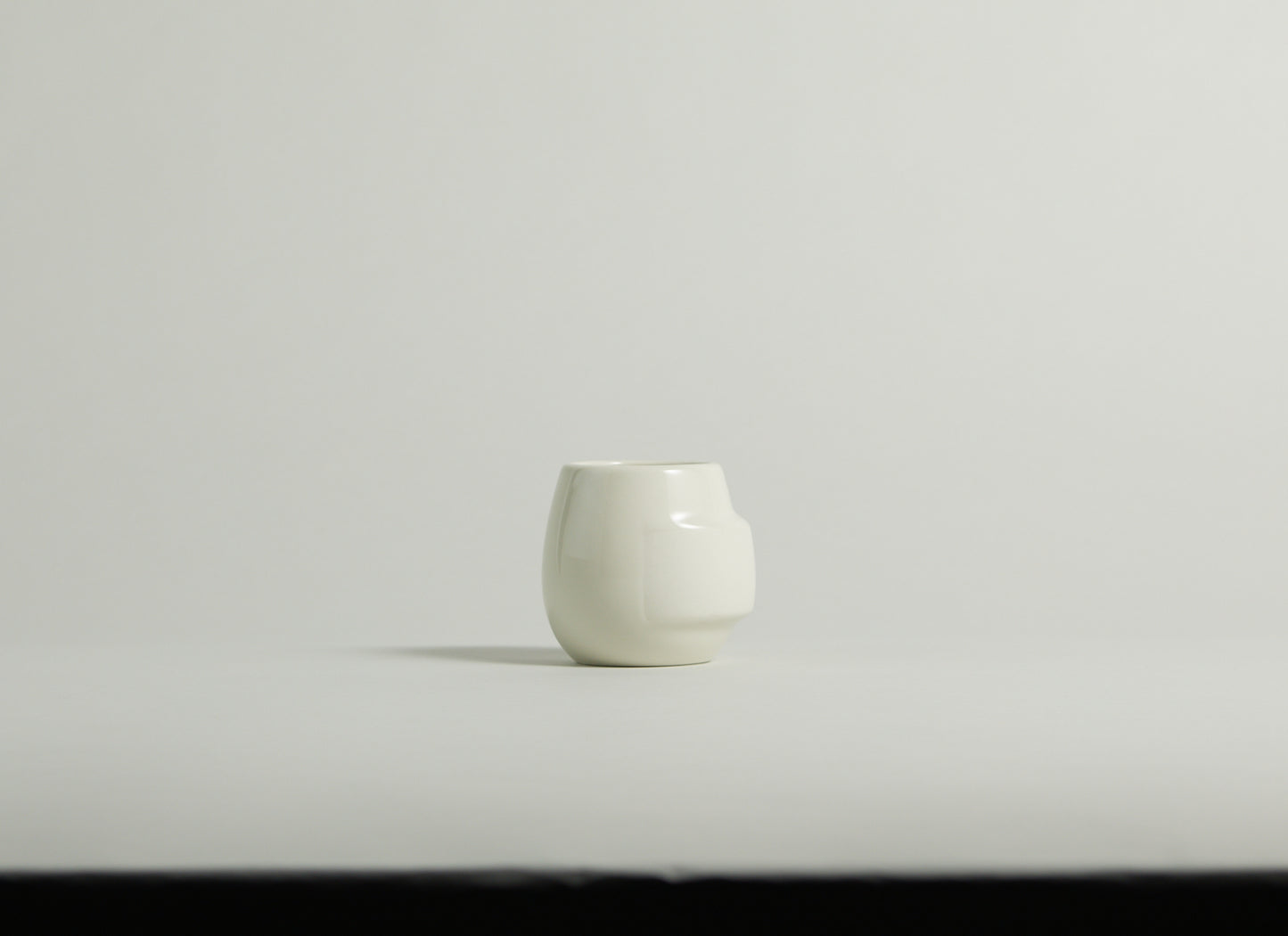 YUAN 02 Mittele Tasse